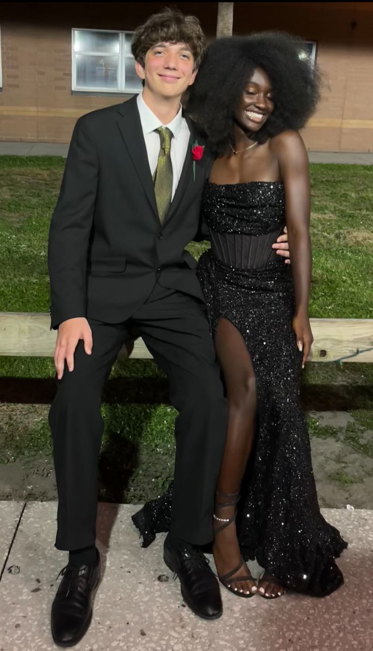 Stunning Mermaid Strapless Black Girl People With Split