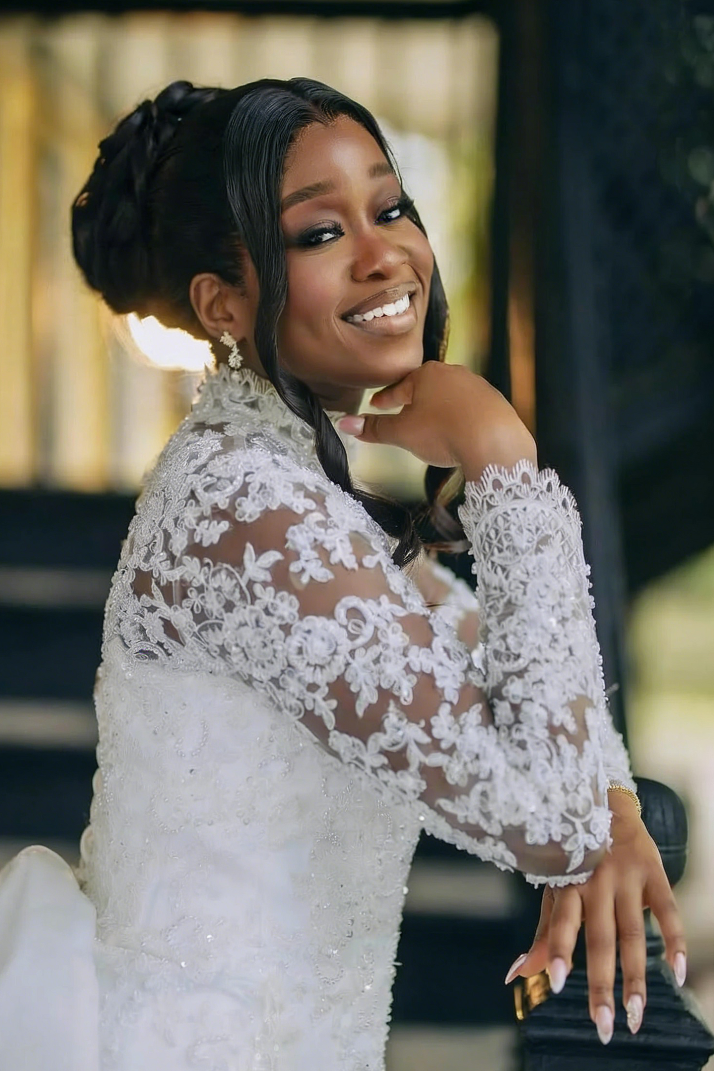 Beautiful Long White Mermaid Lace Long Sleeves Wedding Dress