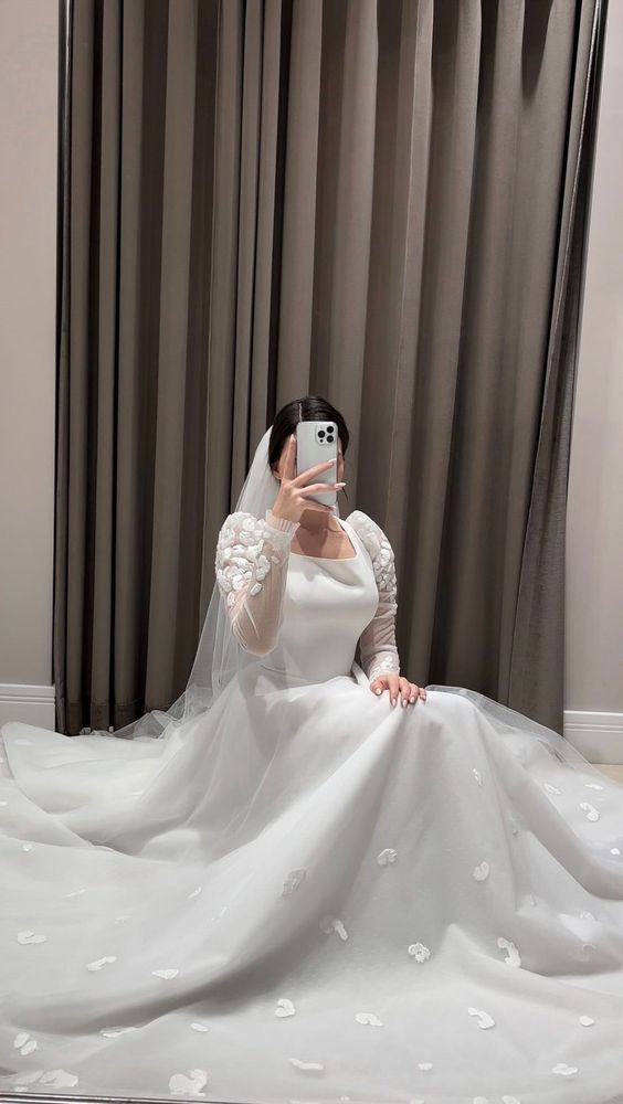 Modest White A-line Long Sleeves Wedding Dress