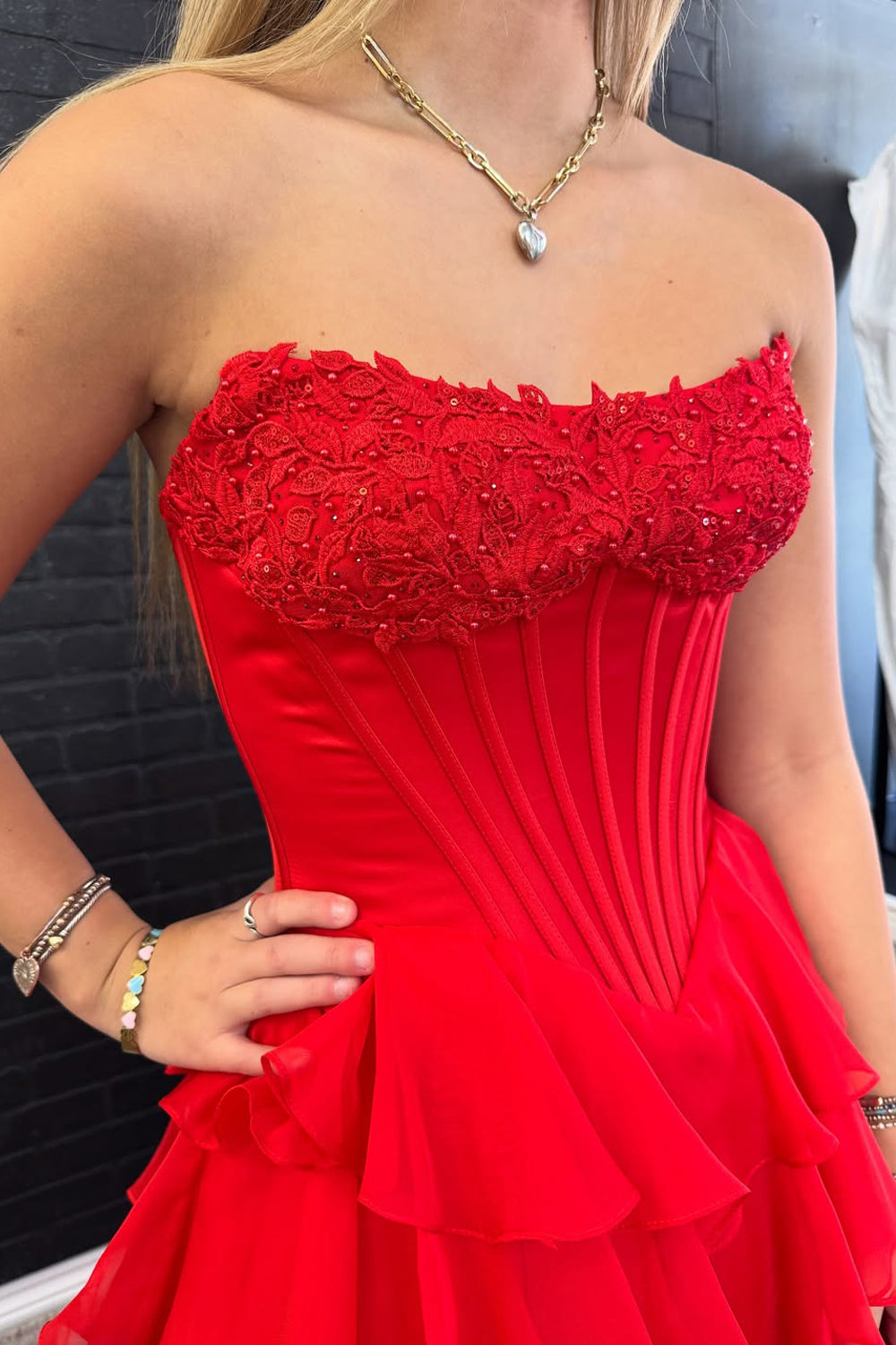 A Line Sweetheart Red Chiffon Tiered Prom Dress