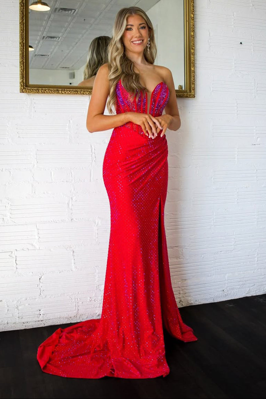 Mermaid Sweetheart Red Satin Beaded Long Prom Dress
