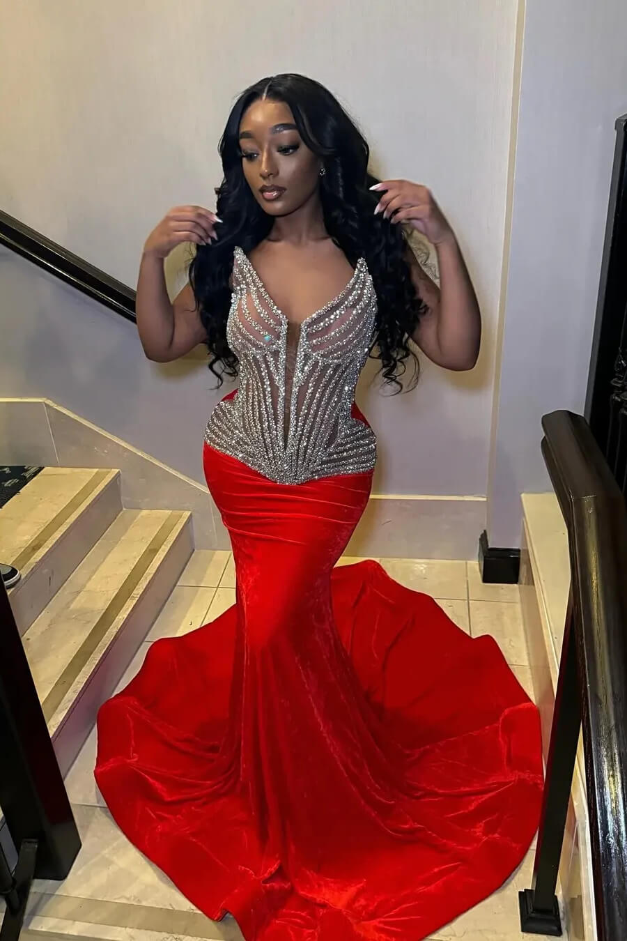 Modern Red V-Neck Sleeveless Prom Dress