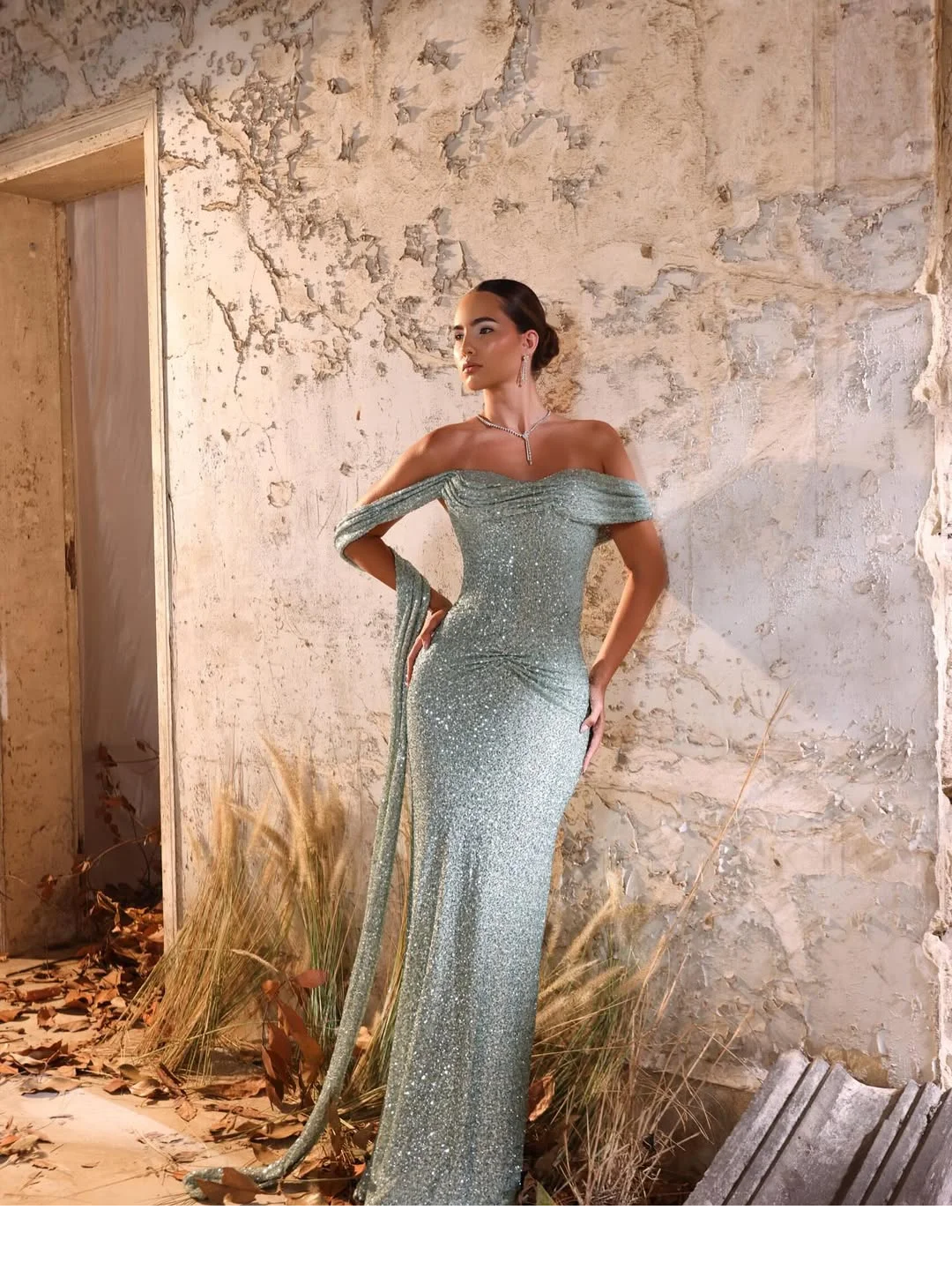 Off-The-Shoulder Strapless Sleeveless Long Pleated Mermaid Prom Dress