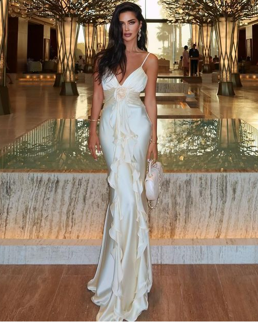Elegant Spaghetti Straps V Neck Party Dress