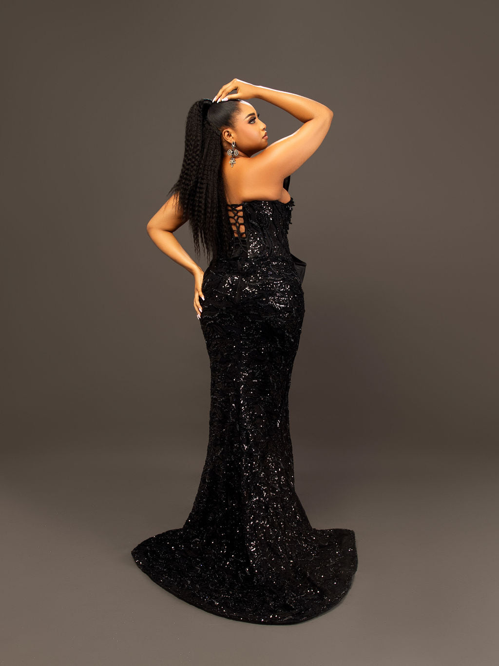 Black Sleeveless Strapless Sequins Prom Dress
