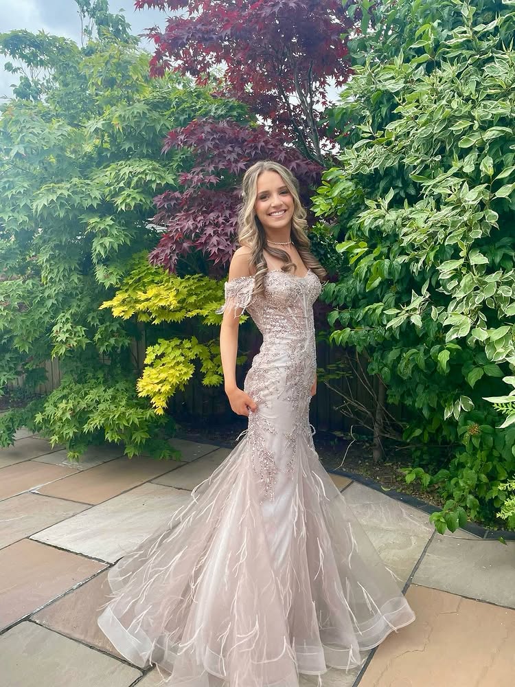 Off the Shoulder Sequins Mermaid Feather Floor-Length Evening Dress