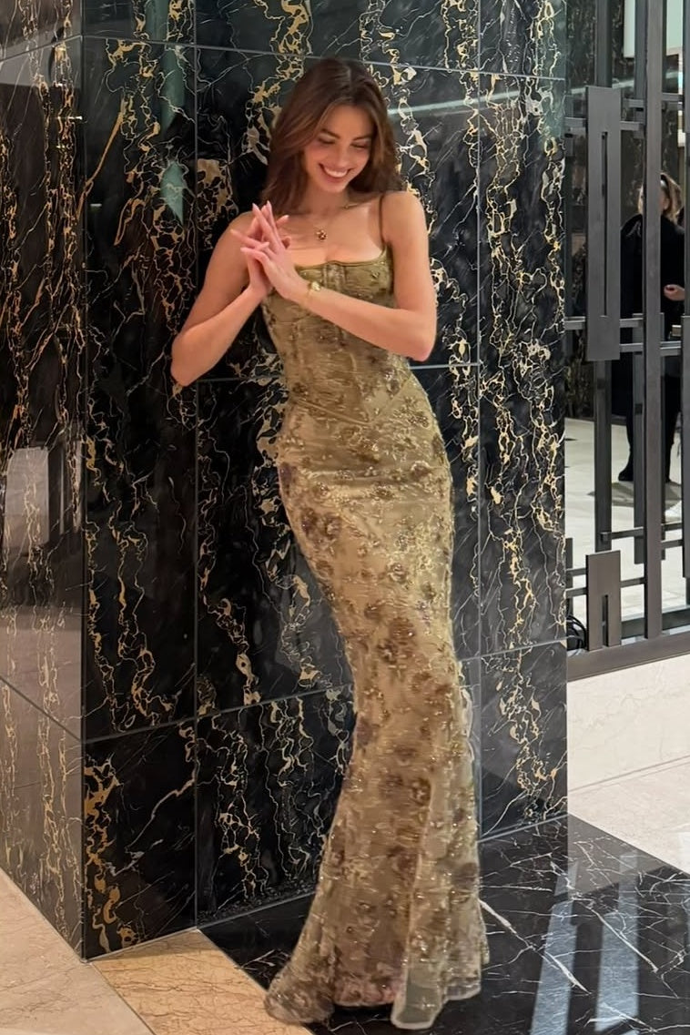 Luxurious Mermaid Spaghetti Straps Green Long Prom Dress with Lace Appliques