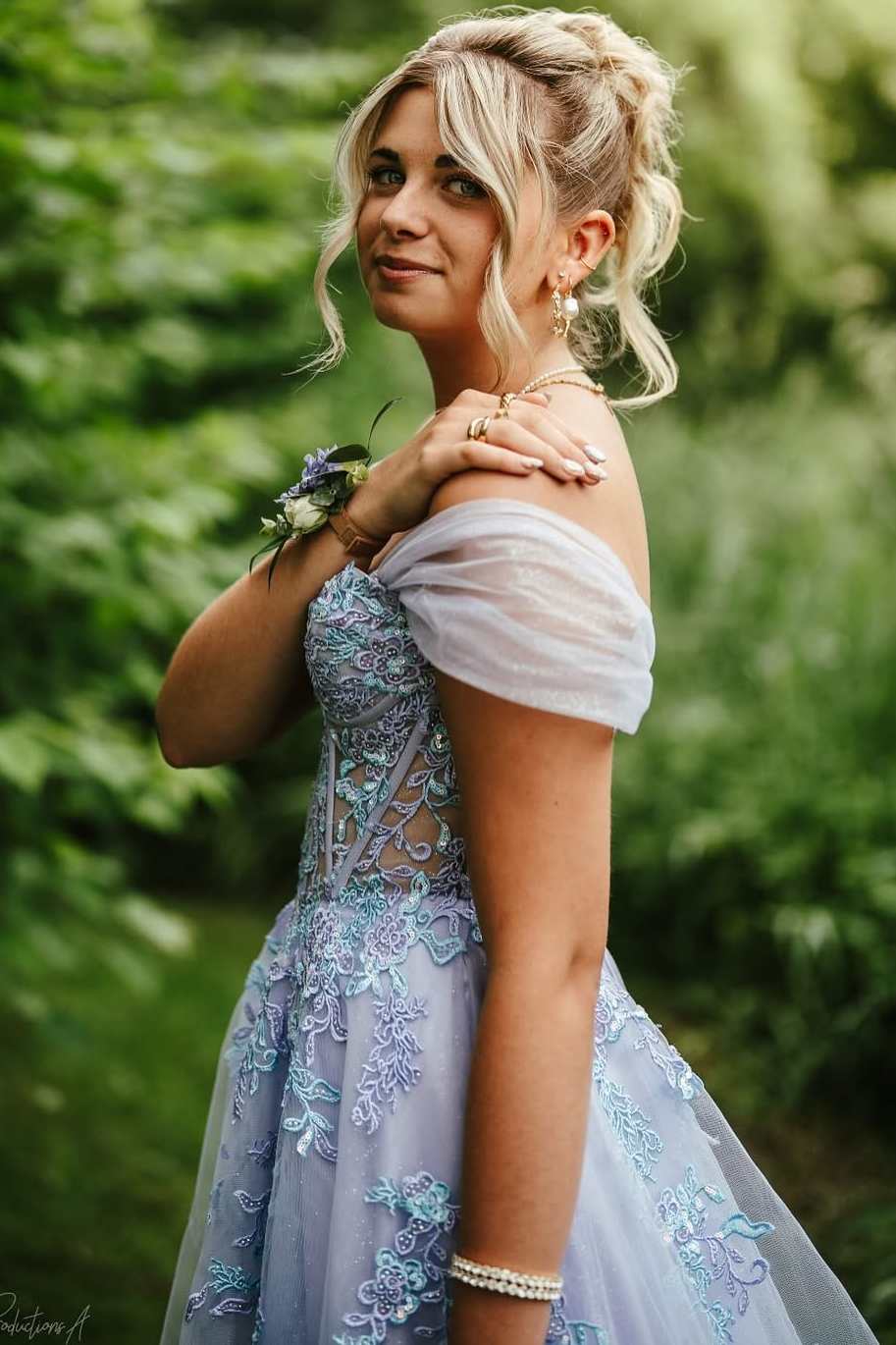 Sweetheart Beaded Sequined Applique Tulle Pleated Long A-Line Prom Dress with Slit