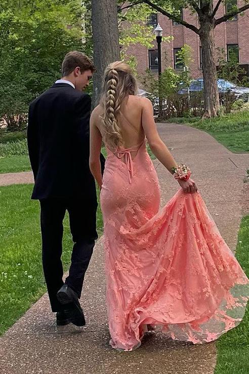 Exquisite V-Neck Sleeveless Lace Appliques Mermaid Long Prom Dress