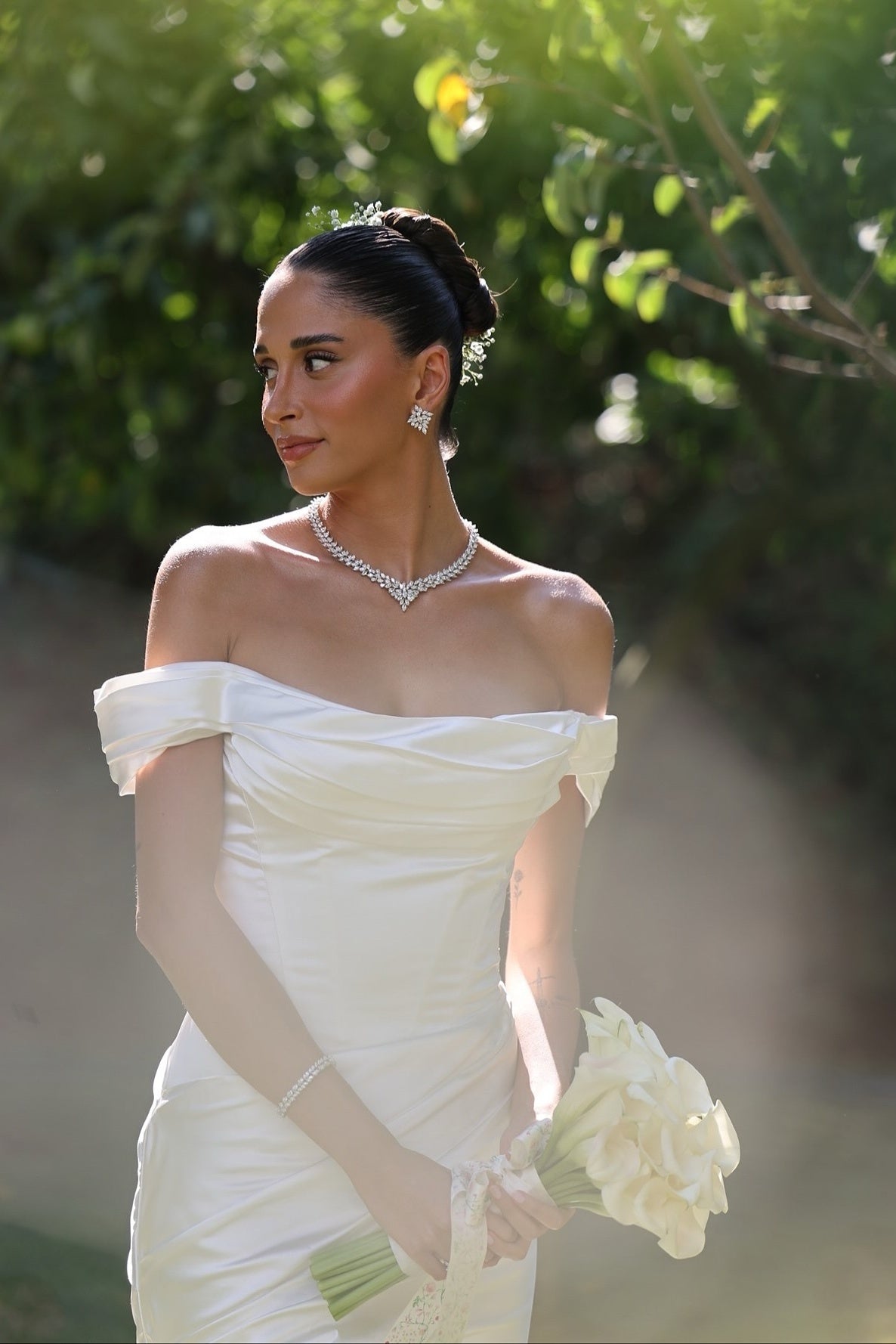 Off The Shoulder Beach Wedding Dress Satin Mermaid Bridal Gown