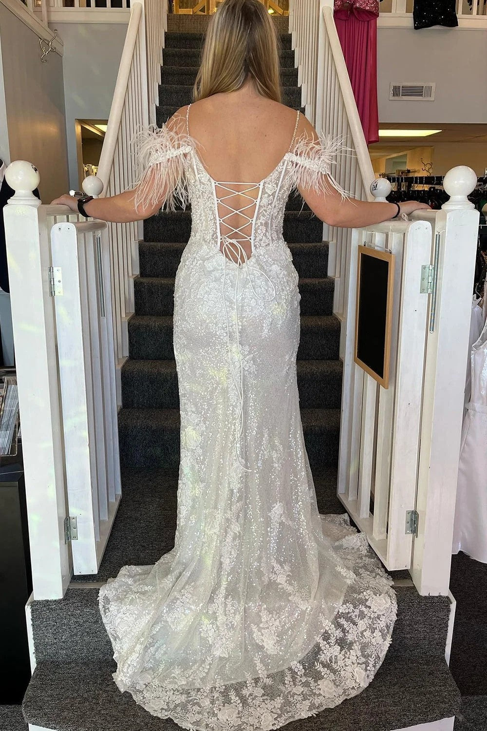 Mermaid Appliques Split Pink Prom Dress with Feathers