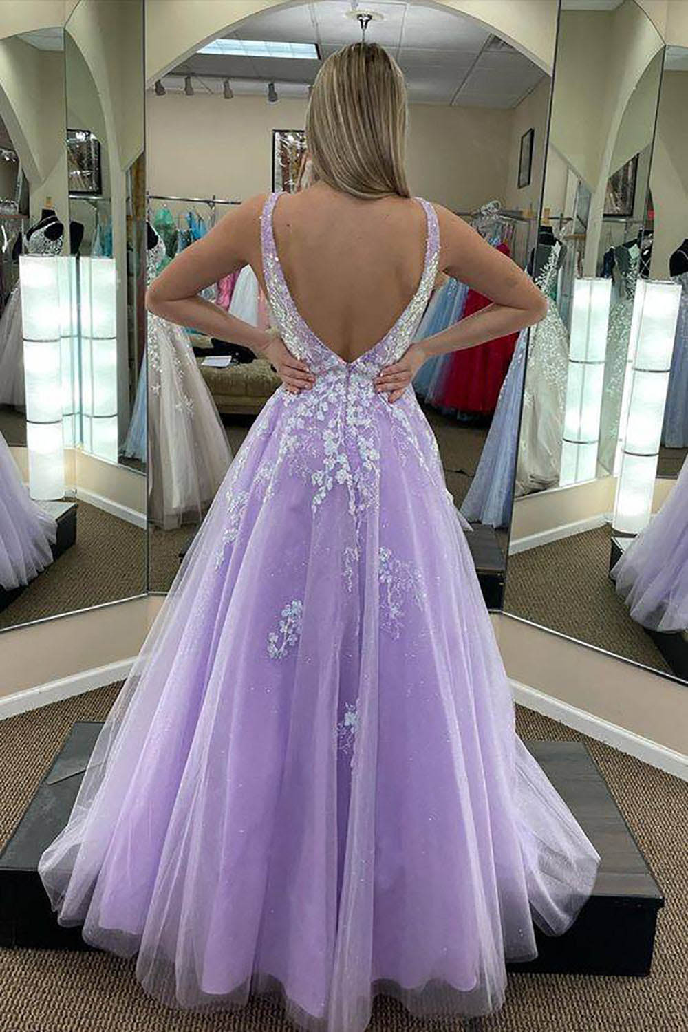 Lilac V Neck Princess Party Dress Floral Appliqué Sparkly Prom Dress