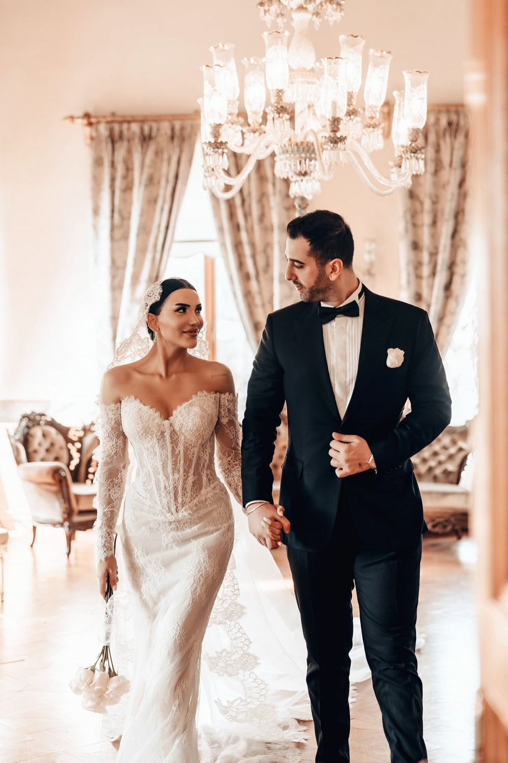 White Wedding Dress Lace Mermaid Sweetheart Off The Shoulder Beaded Sleeves Sweep Train Bridal Gown