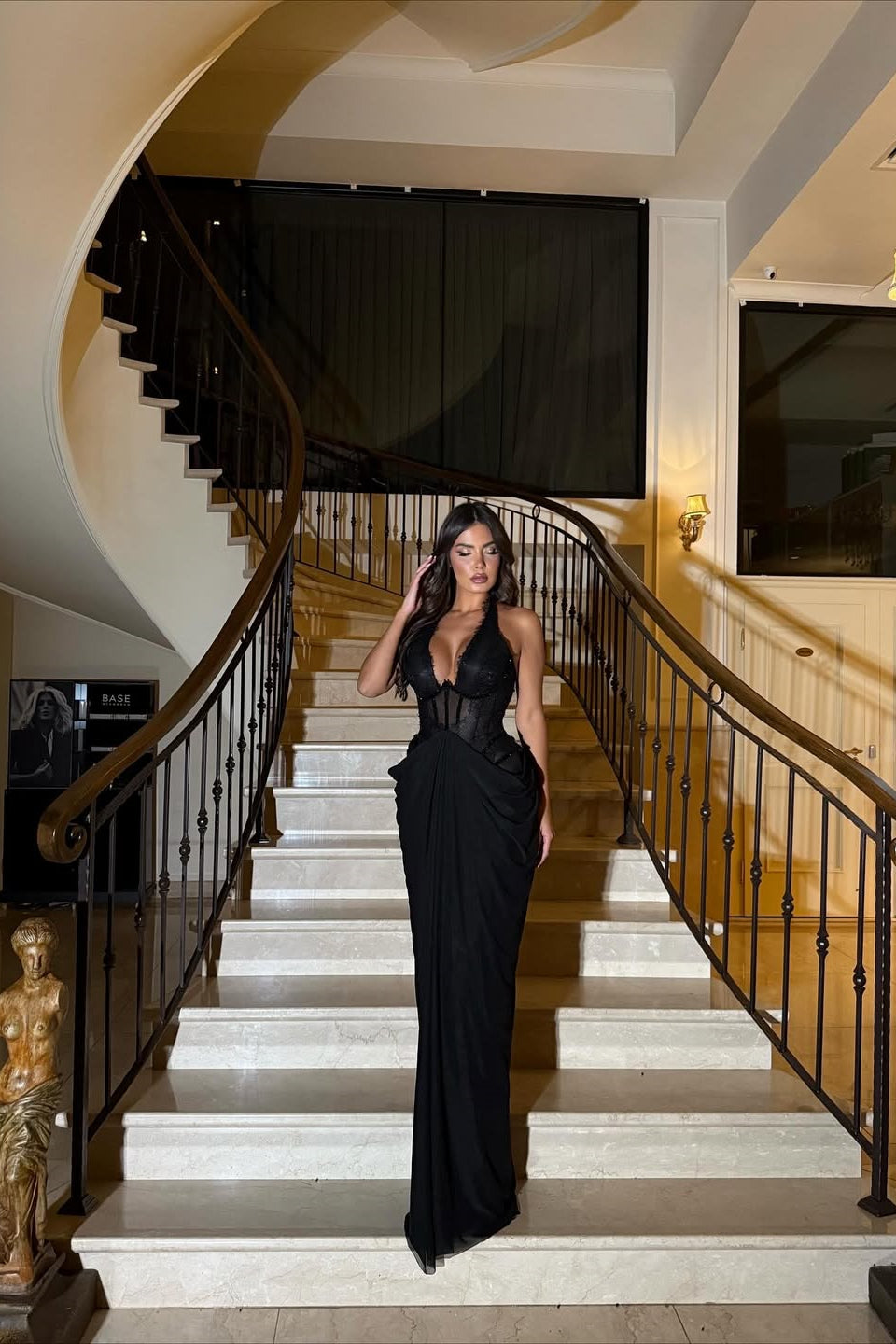 Timeless Black Halter Sleeveless V-Neck Prom Dress