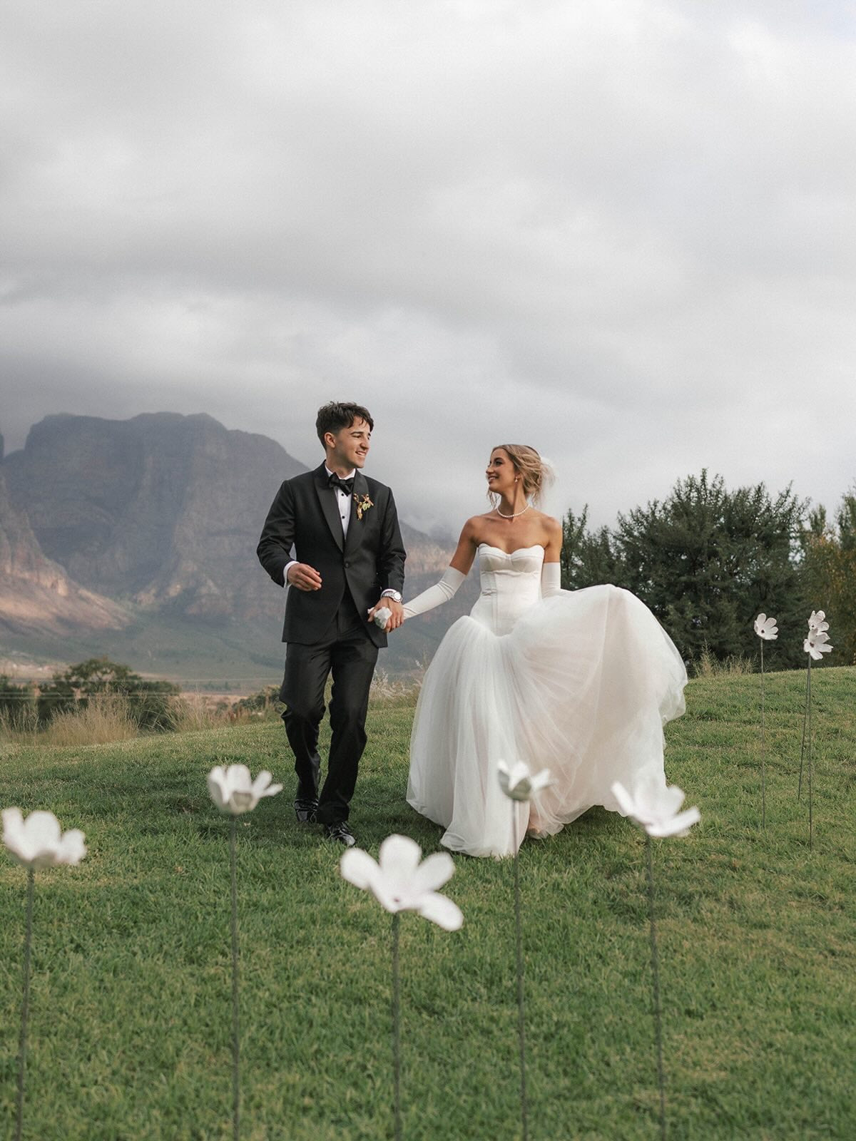 Strapless Corset Tulle Ball Gown Wedding Dress