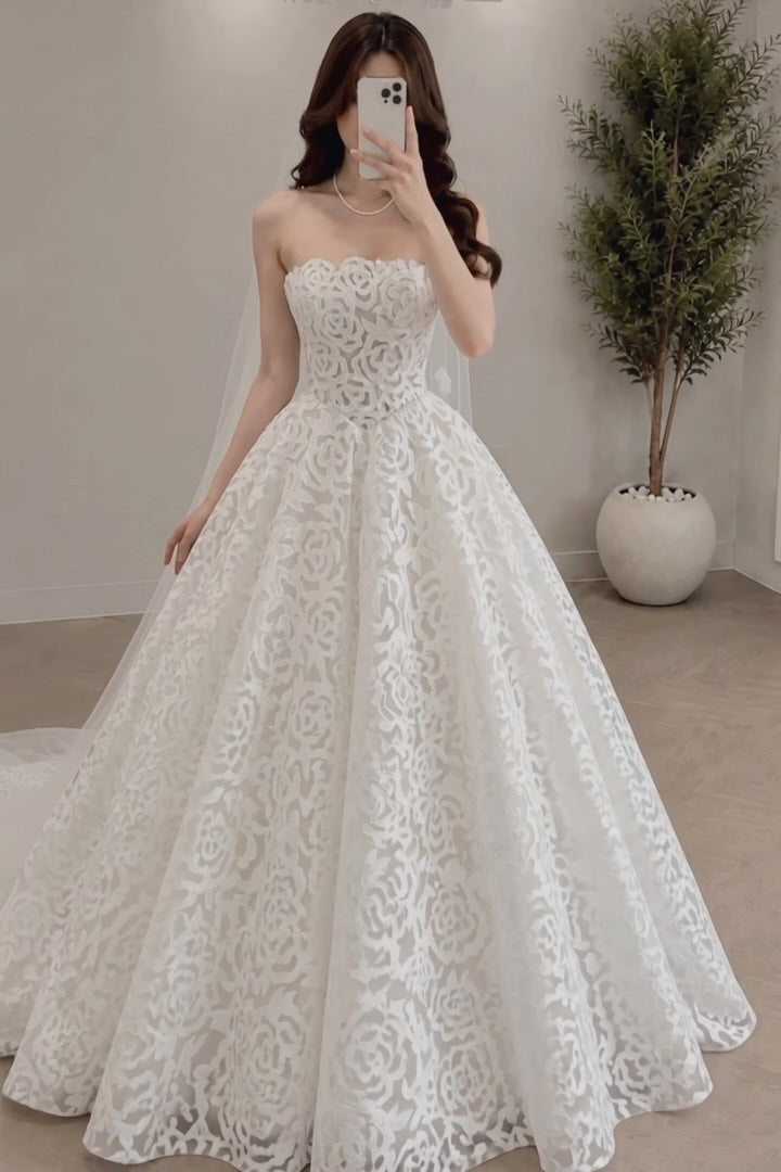 Strapless Rose Lace Basque Waist Ball Gown Wedding Dress