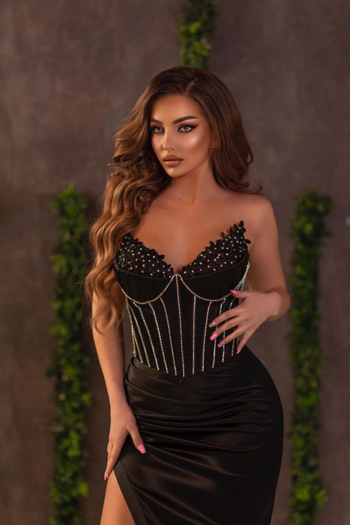 Classic Black Prom Dress V Neck Off the Shoulder Slit Beadings
