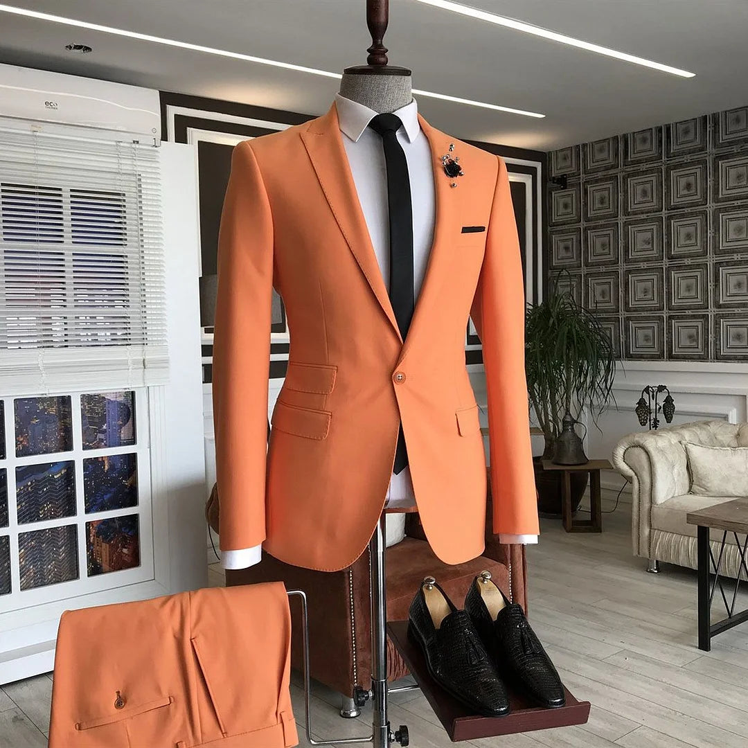 Shining Orange 3 Flaps Homecoming Suit For Men With Peaked Lapel Party