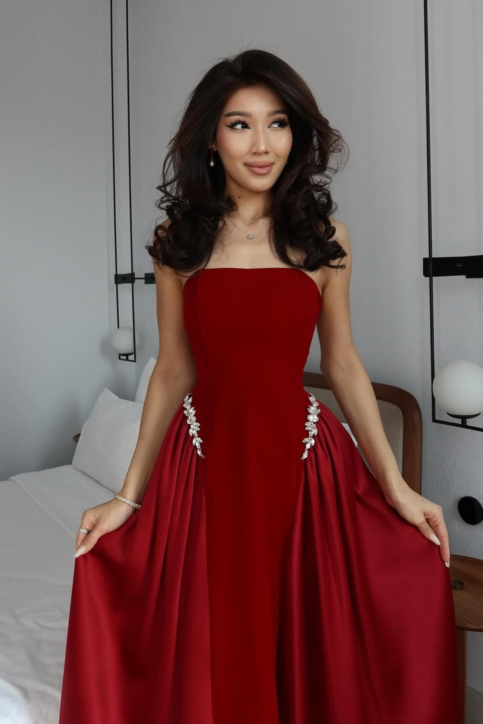 Glamorous Burgundy Spaghetti-Straps Sleeveless Satin Prom Dress