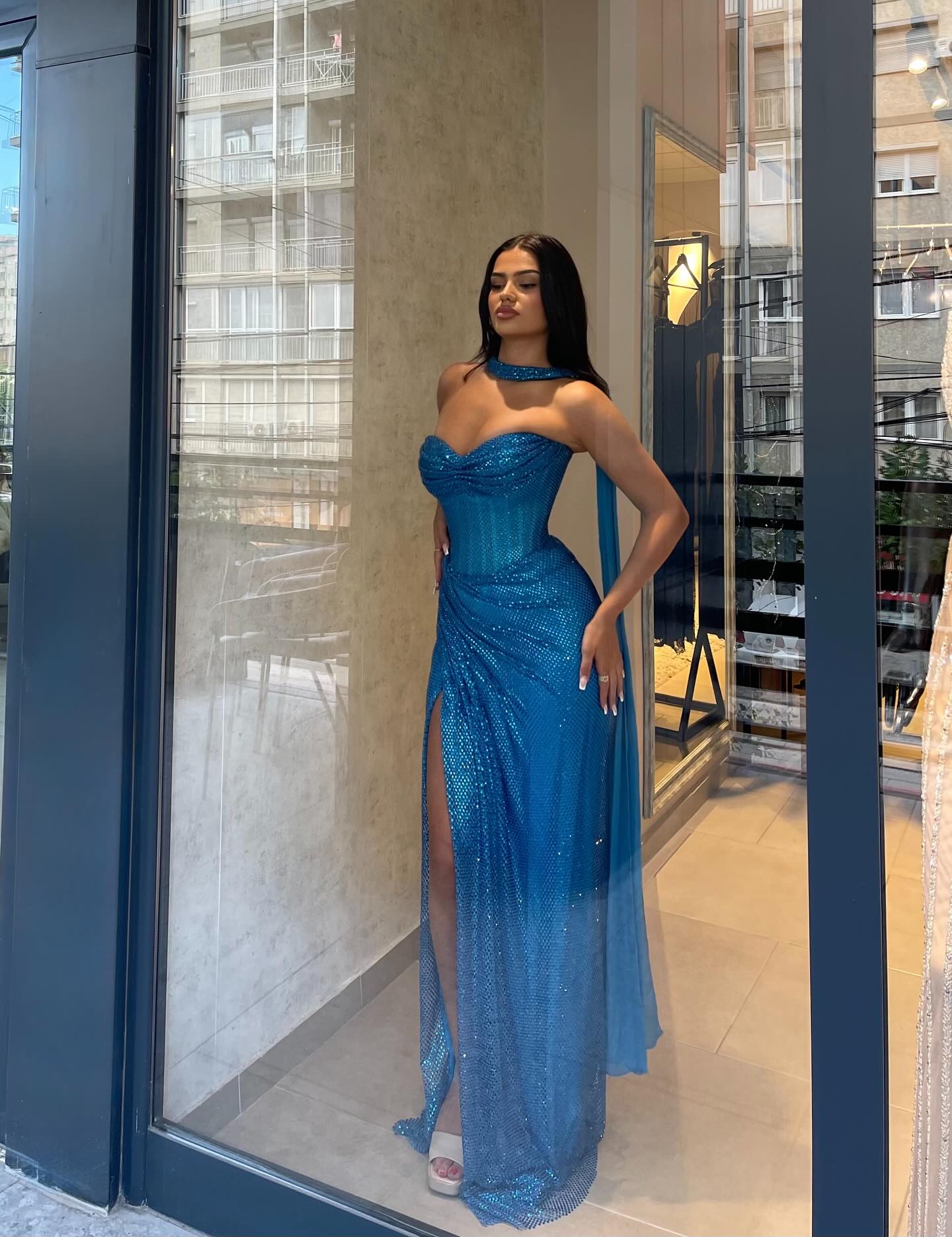 Royal Blue Sweetheart Pleated Side Slit Sheath Prom Dress with Scarf