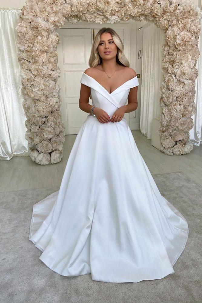 Simple Retro White Off the shoulder A line Bridal Gowns