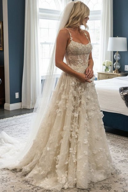 Scoop-Neck Spaghetti Straps Floral Embellished Applique Wedding Dress