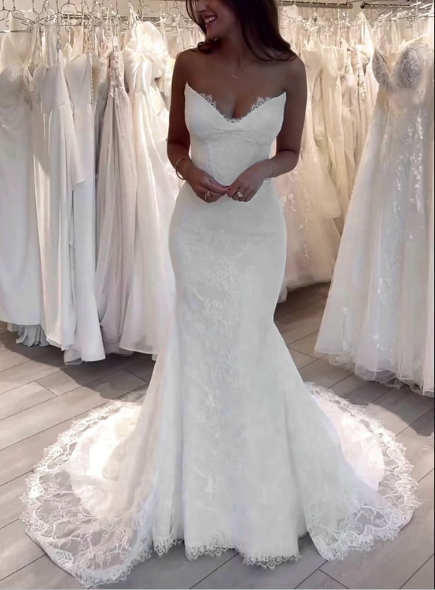 Mermaid V Neck Lace Long Wedding Dress
