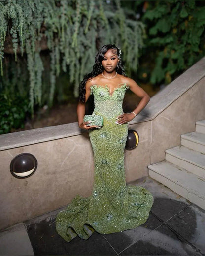 Gorgeous Green Beaded Prom Dress Long Sweetheart Evening Dress