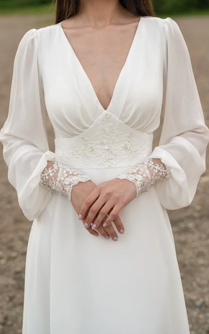 Long-Sleeve Button Back Bong Train Gown Wedding Dresses