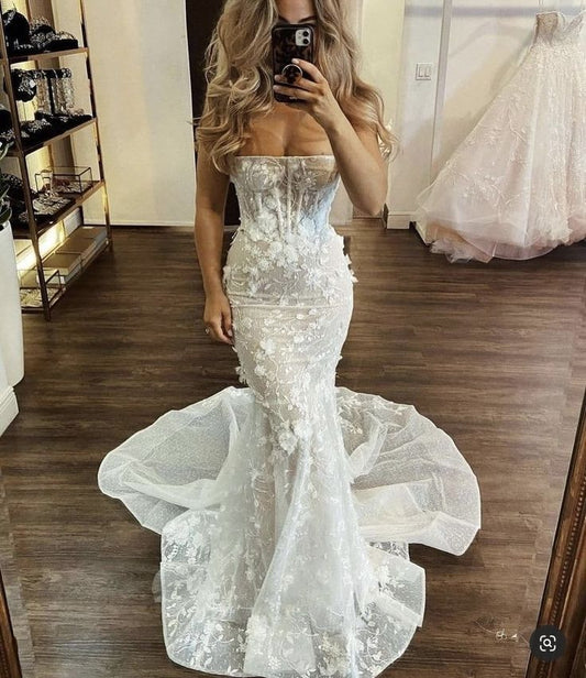 Charming Strapless Mermaid Princess Beach Vintage Long Wedding Dress