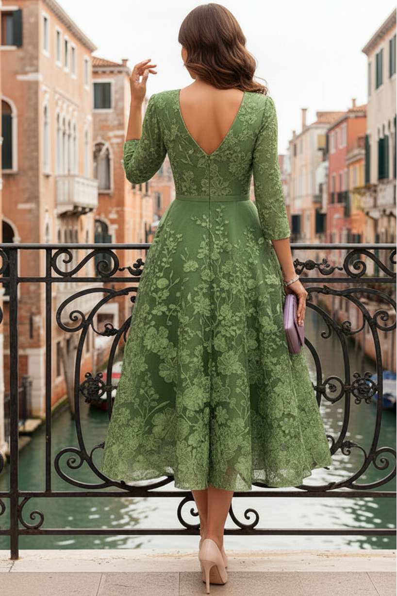 V-Neck 3D-Floral Applique Tea-Length A-Line Cocktail Dress