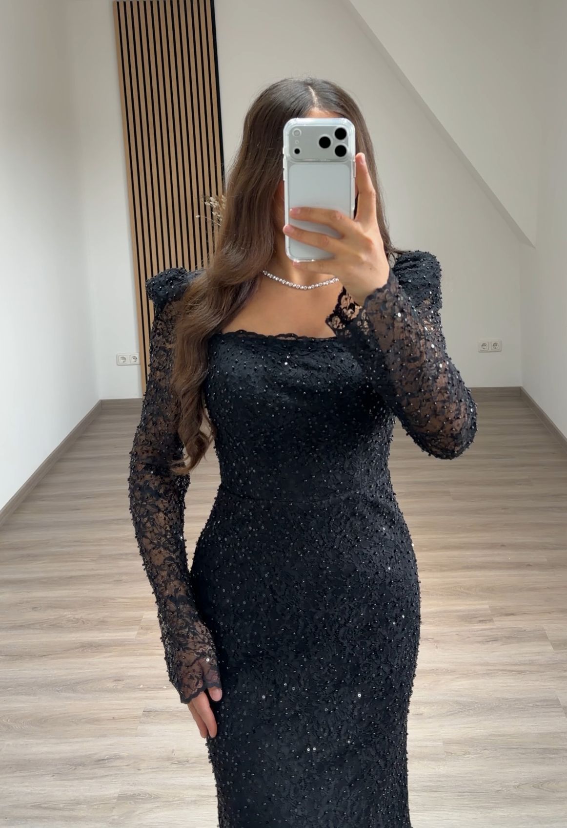 Long Sleeves High Neck Pearls Ruched Evening Dress