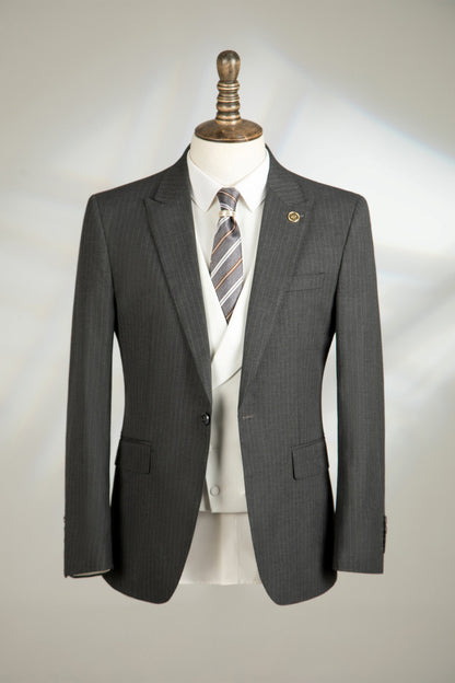 Advanced Grey Prom Suit With Flap Peaked Lapel Three Pieces Striped