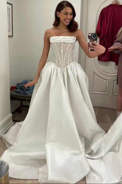 Sleeveless Rhinestone Beaded Satin Pleated Wedding Dress with Train