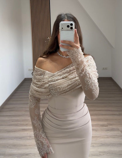 Sheath Long Sleeves High Neck Empire-Waist Formal Evening Dress