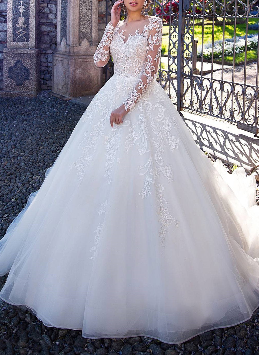 Dreamy A-Line Illusion Neck Long Sleeves Sweep Train Tulle Wedding Dresses With Appliques LaceDreamy A-Line Illusion Neck Long Sleeves Sweep Train Tulle Wedding Dresses With Appliques LaceDreamy A-Line Illusion Neck Long Sleeves Sweep Train Tulle Wedding