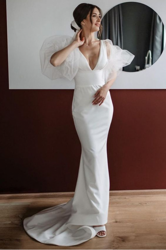 V Neck Mermaid Long Wedding Dress With Detachable Train