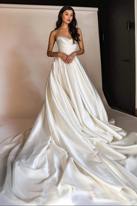 Elegant A Line Sweetheart White Long Bridal Dress with Sweep Train