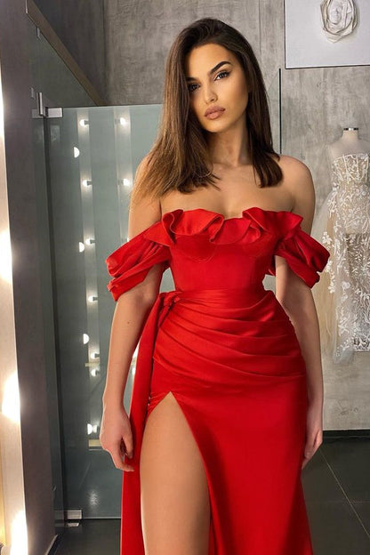 Charming Red Pleated Mermaid Split Prom Dress Off the Shoulder With Ruffles
