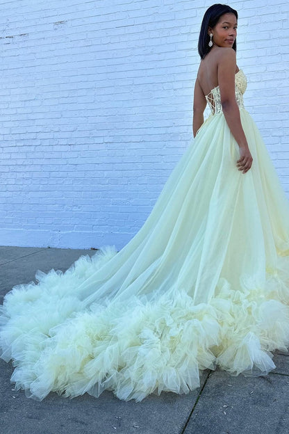 Red Tulle Appliques Sweetheart Ruffle Long Prom Dress