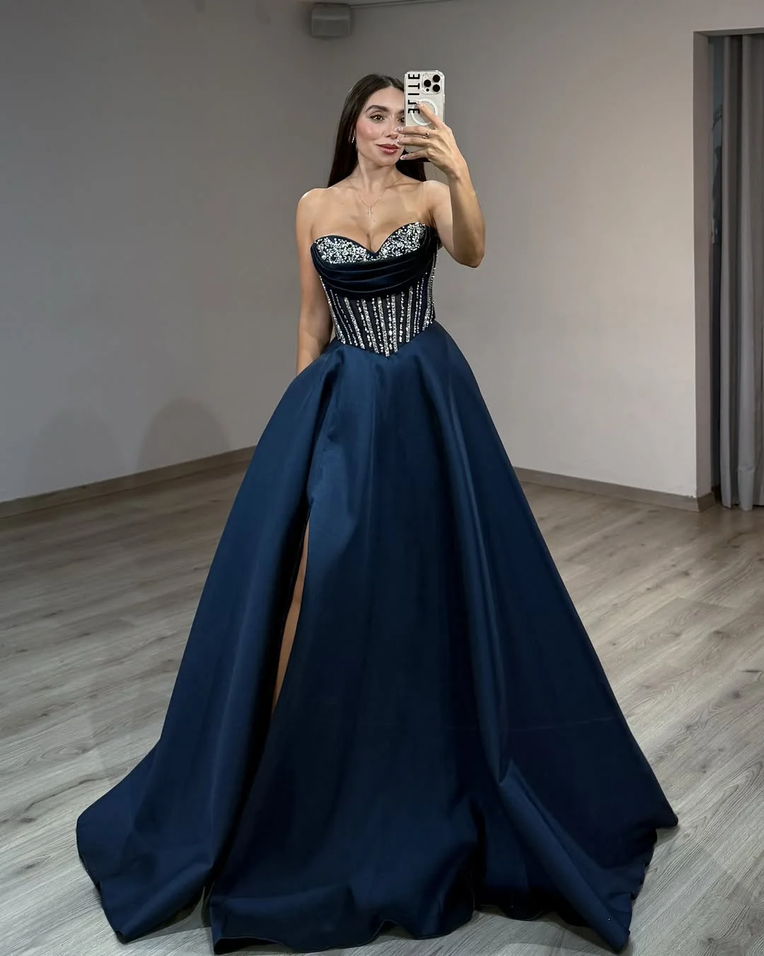 Sweetheart Sleeveless Long Pleated A-Line Prom Dress