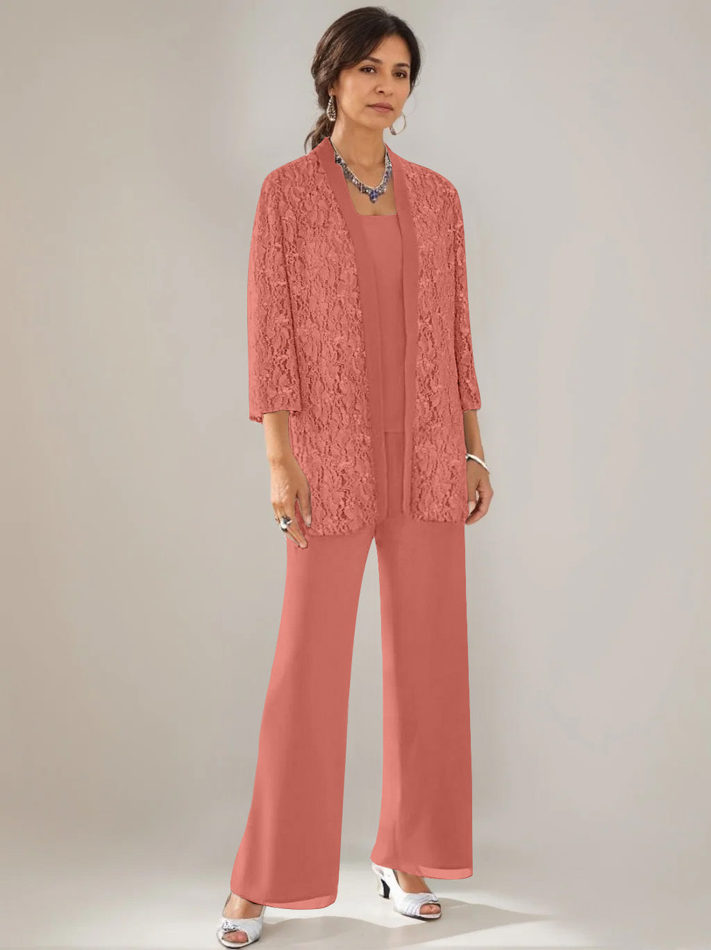 3 Pieces Scoop Neck 3/4 Sleeves Ankle-Length Mother of the Bride Pantsuits with Lace