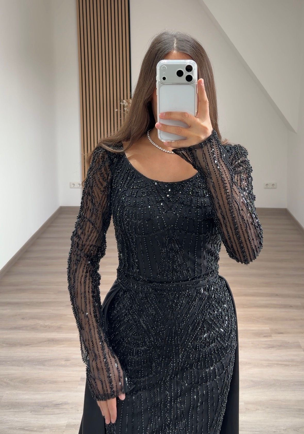 Sheath Off-Shoulder Sleeveless Sequins Ruched Evening Dress