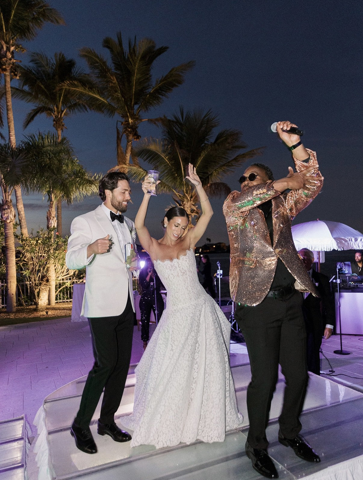 Long White A-line Strapless Lace Sleeveless Wedding Dress