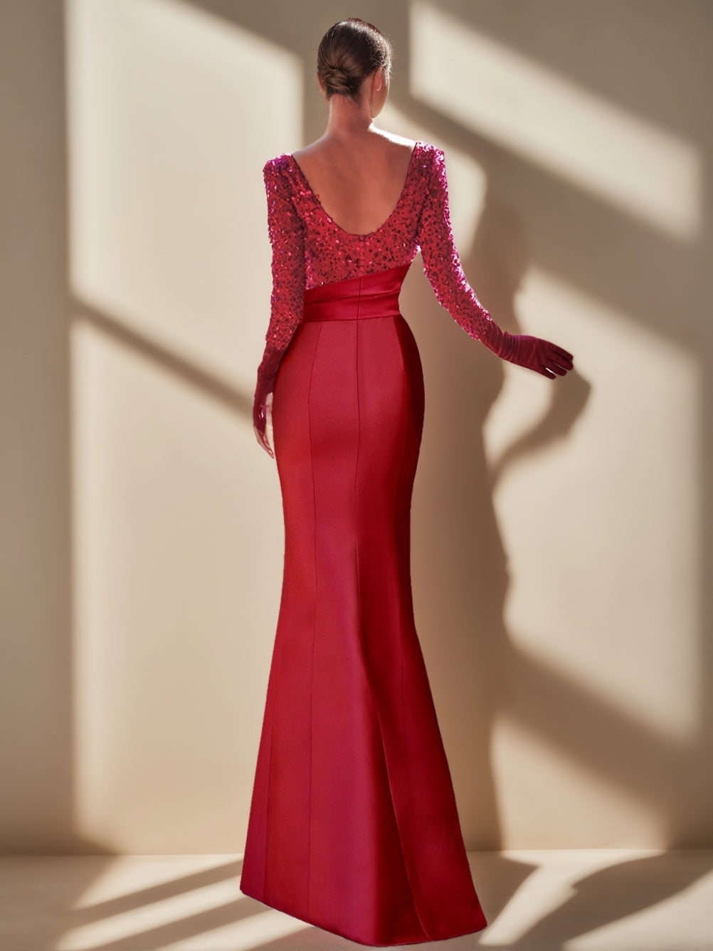 Column Jewel Long Sleeves Neck Evening Dresses