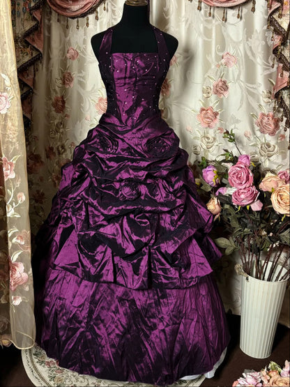 Ball Gown Halter Neck Sleeveless Floor-Length Taffeta Prom Dress