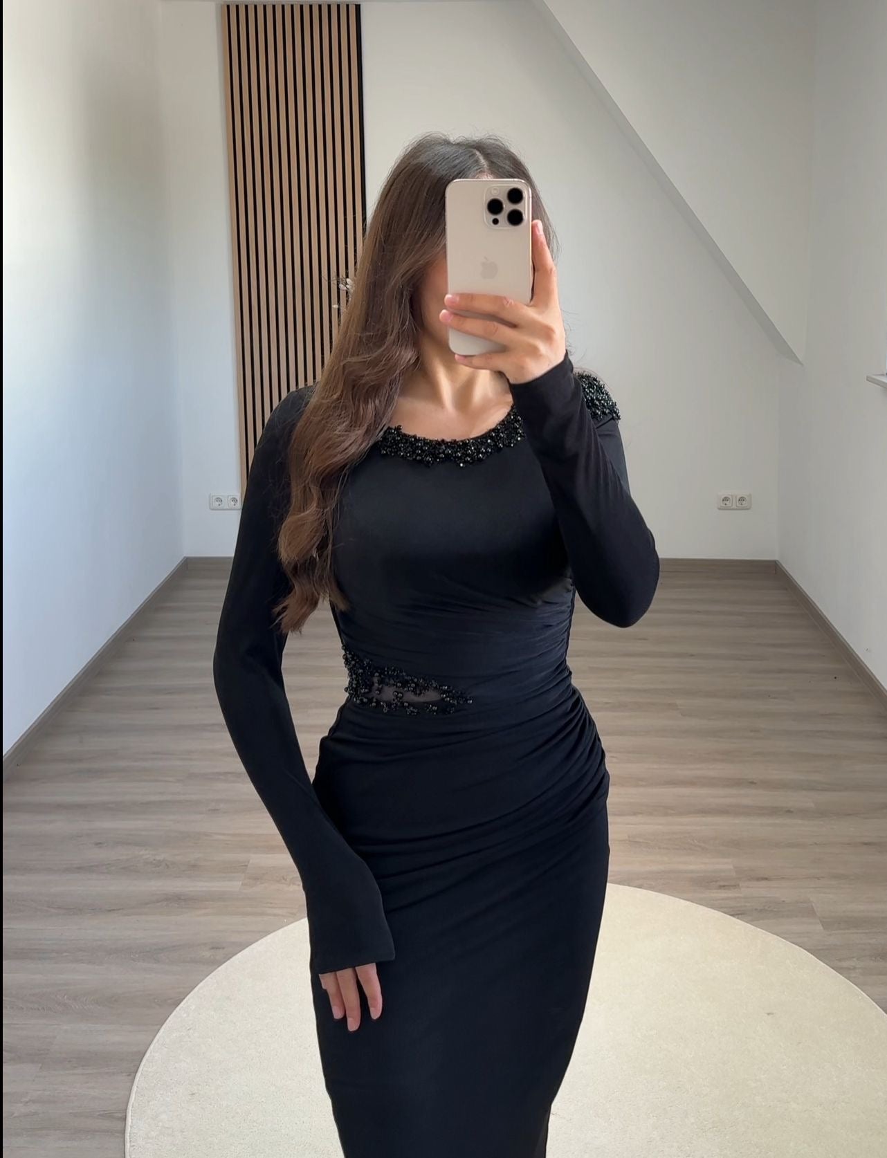 Long Sleeves Scoop Sequins Satin Evening Dress