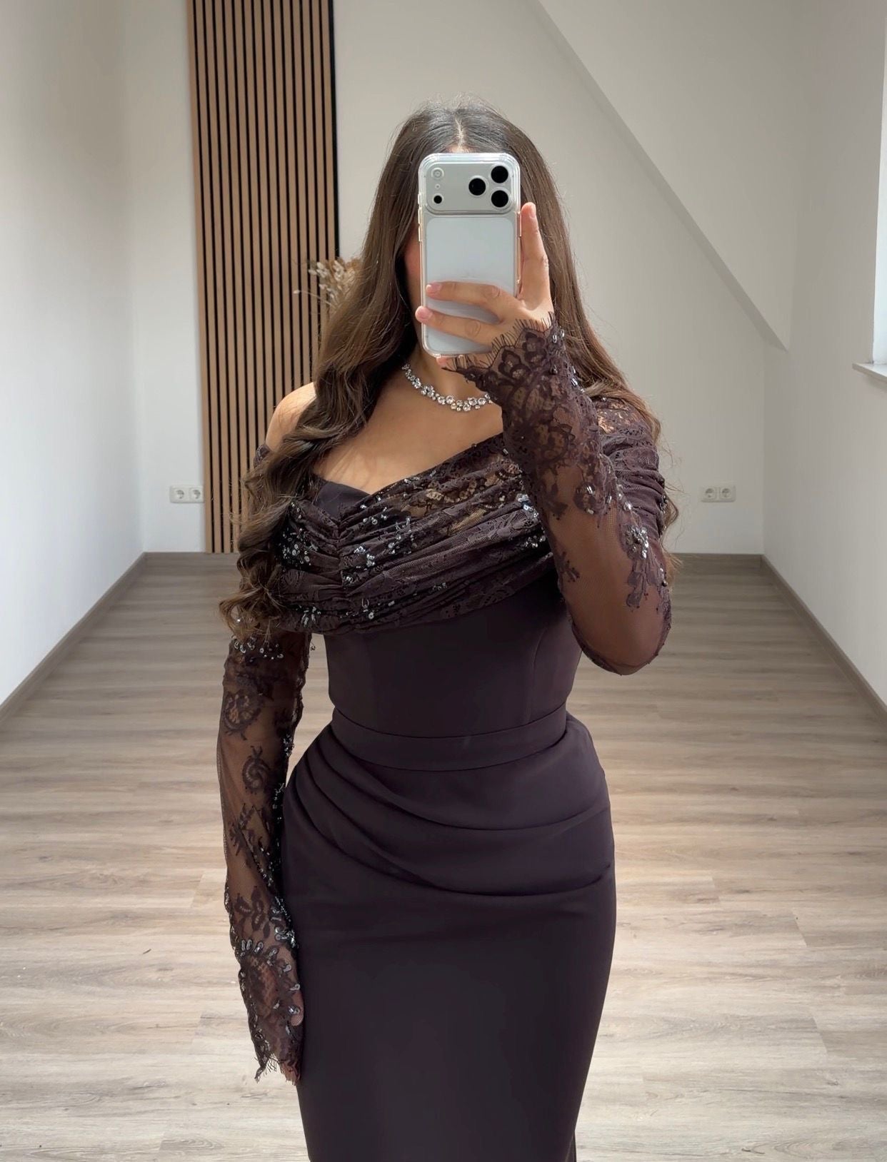 Sheath One Shoulder Long Sleeves Appliques Evening Dress