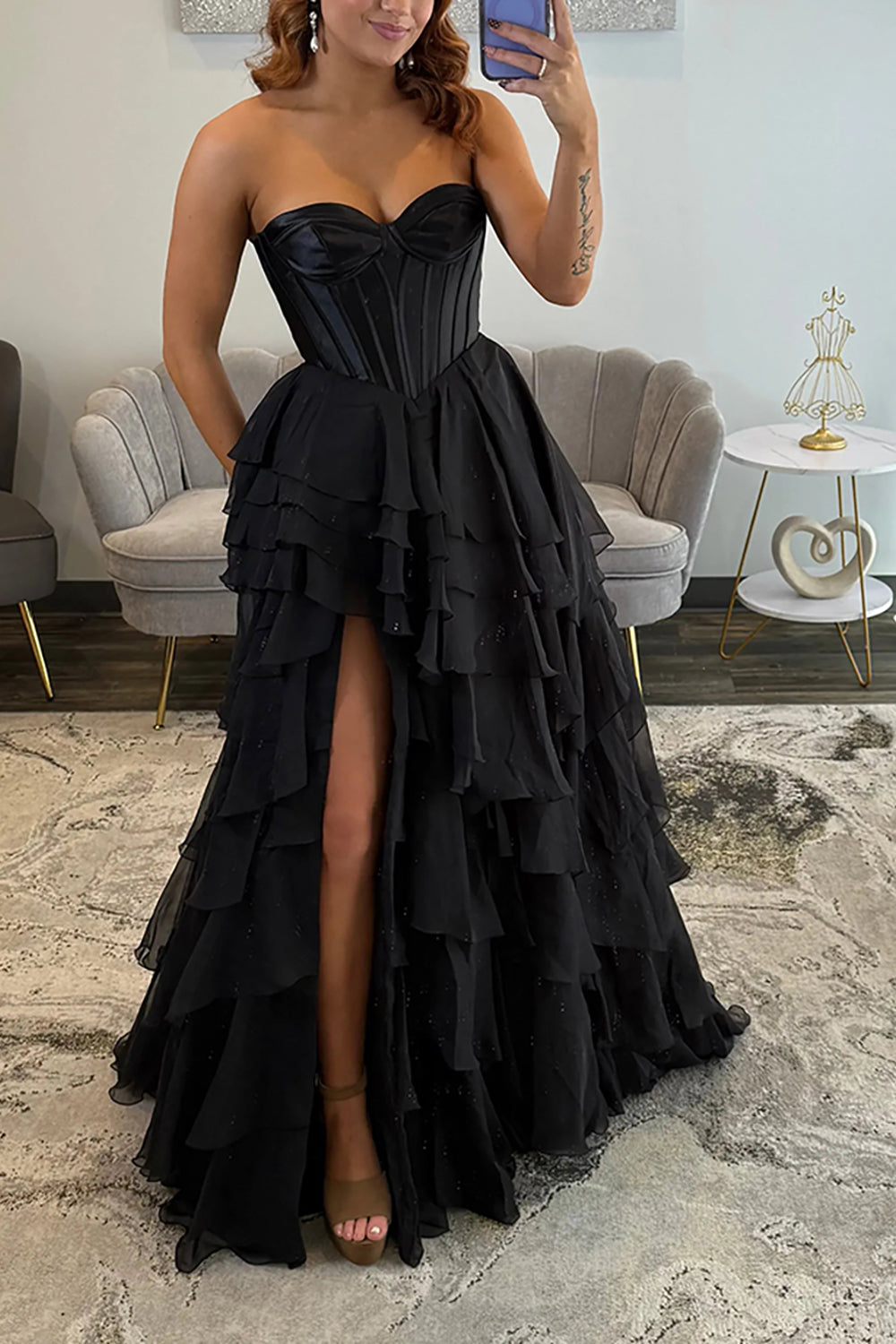 Classic Ball Gown Strapless Black Chiffon Ruffle Tiered Prom Dresses with Slit