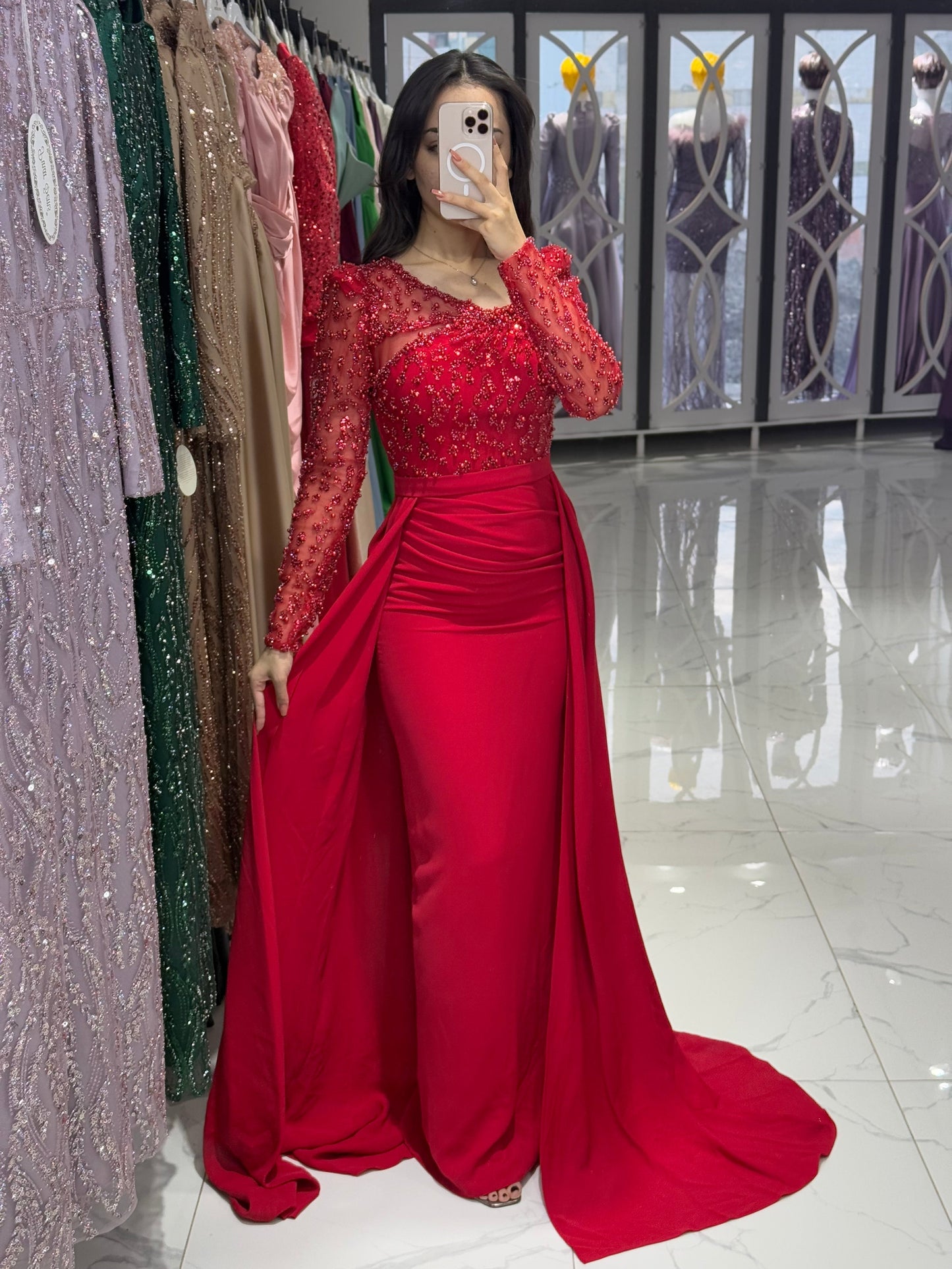 Sheath Long Sleeves Beaded Evening Dress with Train
